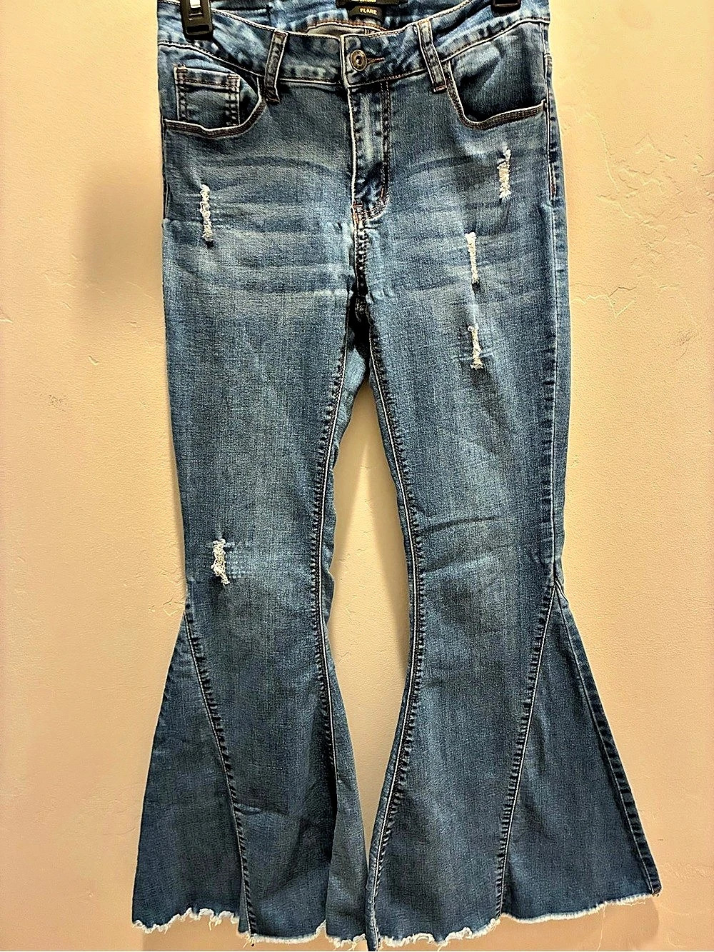L&B Flare Jeans Distressed in Blue Size 6